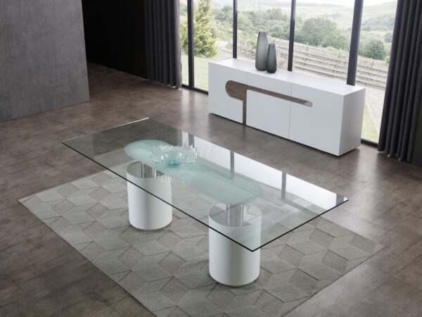 DINING TABLE - Image 4